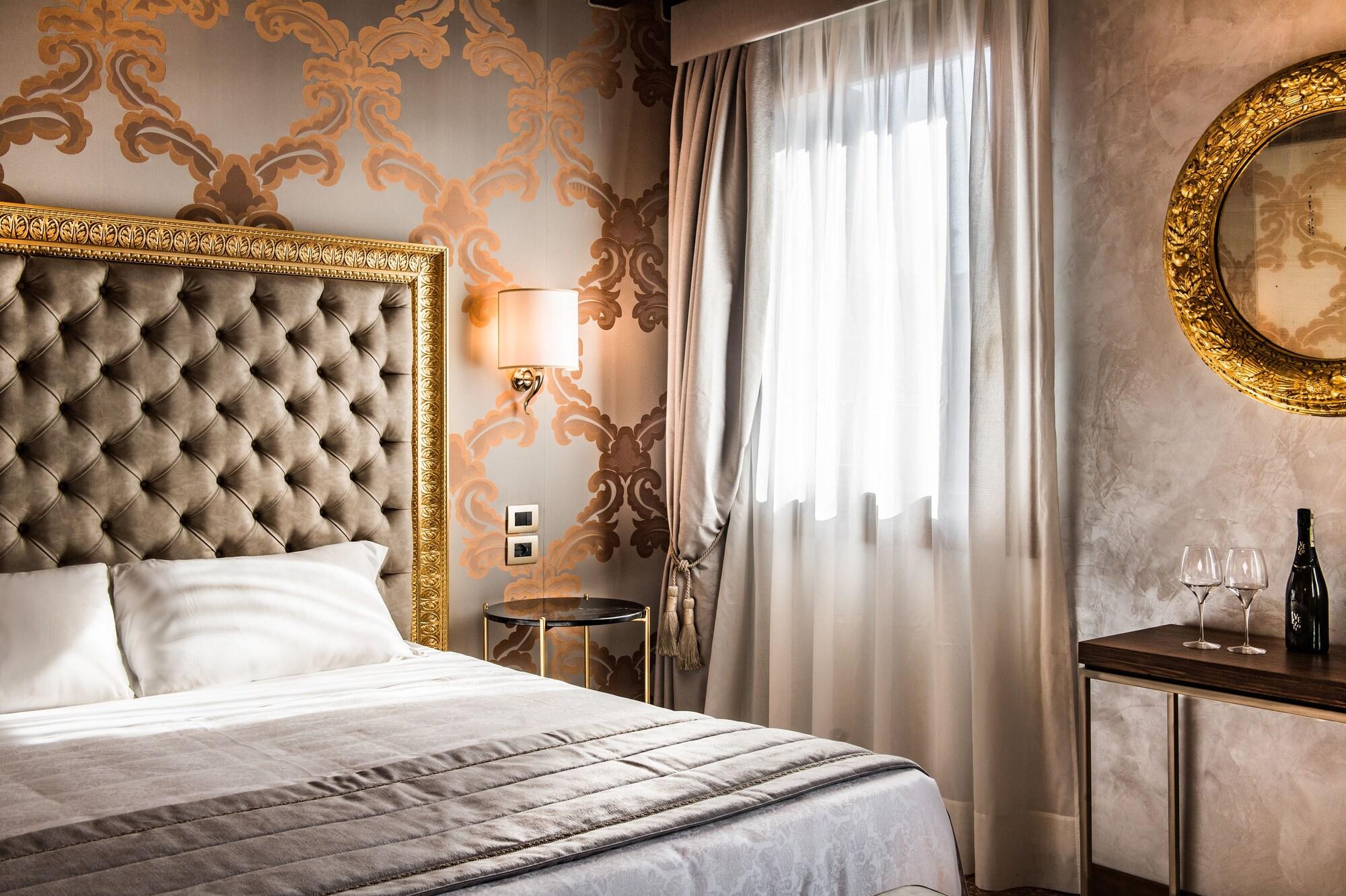 Hotel Palazzo San Lorenzo 4*